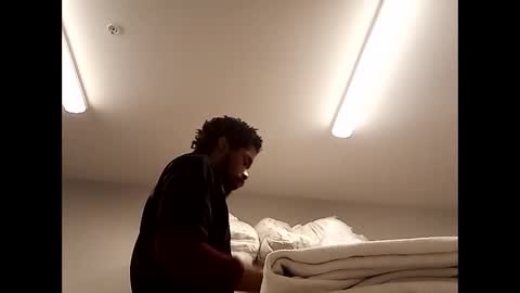 Str8 Edge online show from 11.16.25