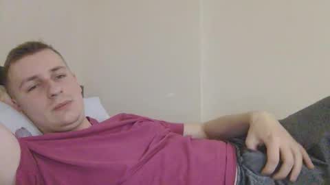 Snapshot of 3andy3 chatting on 10.21.25 Andy online show from 10.21.25