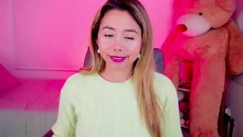 independent model online show from 04.26.26