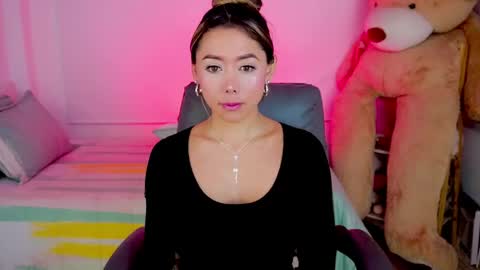 Snapshot of 3kam_amazonian chatting on 05.07.26 independent model online show from 05.07.26