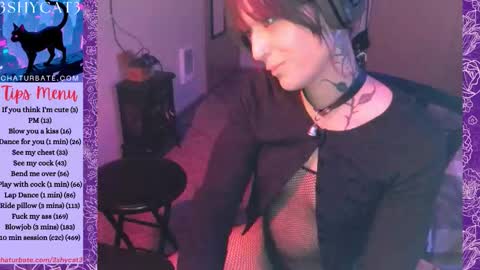Snapshot of 3shycat3 chatting on 11.09.25 3ShyCat3 online show from 11.09.25