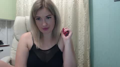 3sweetcandy3 online show from 11.03.25