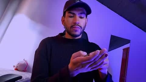 E V I L online show from 06.25.26