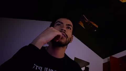 E V I L online show from 07.12.26