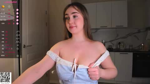 Snapshot of 3va_nyx chatting on 02.05.26 Eva online show from 02.05.26