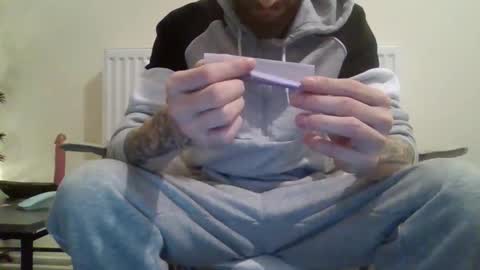 420feetloverr420 online show from 11.29.25