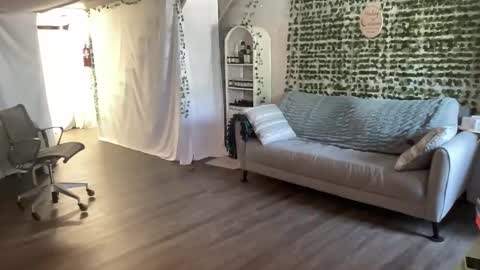 KC420Couple online show from 05.15.26
