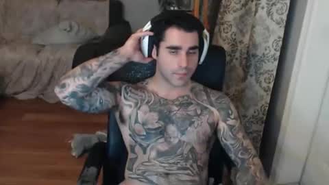 Snapshot of 420randomguy chatting on 11.23.25 Anomander Rake online show from 11.23.25