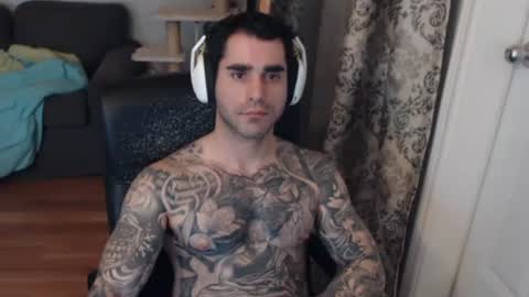 Snapshot of 420randomguy chatting on 01.15.26 Anomander Rake online show from 01.15.26