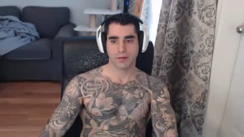 Snapshot of 420randomguy chatting on 02.08.26 Anomander Rake online show from 02.08.26