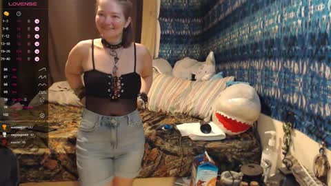 420stonerchick online show from 04.24.26