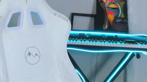 Andrew online show from 03.09.25