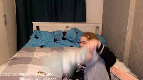 JuliaPvt is open online show from 01.27.25