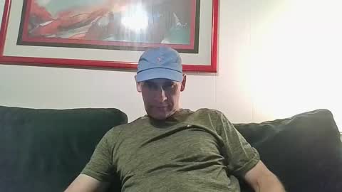 Snapshot of 4nuf chatting on 12.31.24 4nuf online show from 12.31.24