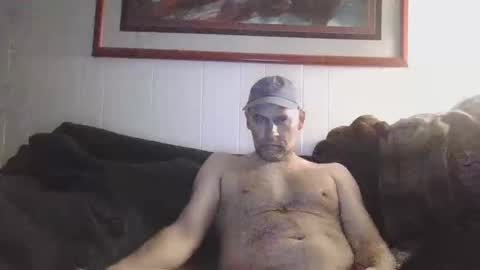 Snapshot of 4nuf chatting on 02.06.25 4nuf online show from 02.06.25