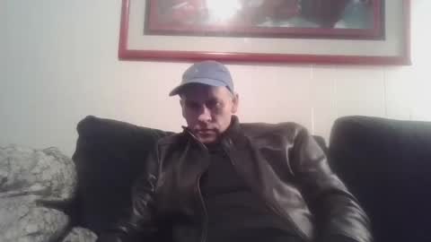 Snapshot of 4nuf chatting on 02.21.25 4nuf online show from 02.21.25