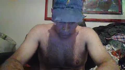 Snapshot of 4nuf chatting on 10.03.25 4nuf online show from 10.03.25