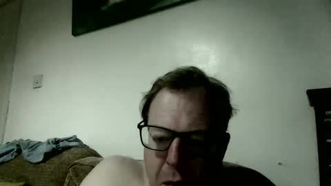 Snapshot of 4rtt43 chatting on 03.02.26 robert online show from 03.02.26