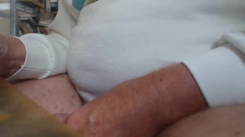 4skin44skin online show from 12.19.24