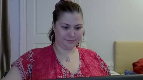 Snapshot of 5anna chatting on 09.24.25 5anna online show from 09.24.25