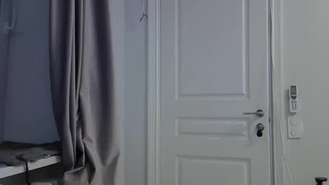 Snapshot of 5anna chatting on 10.21.25 5anna online show from 10.21.25