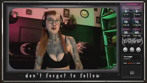 Snapshot of 666deathgasm chatting on 02.22.25 Juune online show from 02.22.25