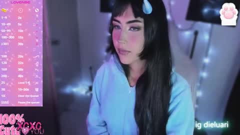  luarii   online show from 09.14.25