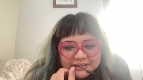 Snapshot of 69candyflowers chatting on 01.10.25 69candyflowers online show from 01.10.25