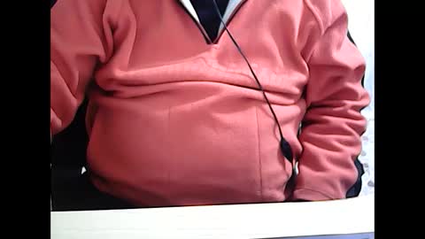 Snapshot of 69desamor chatting on 12.18.24 69desamor online show from 12.18.24