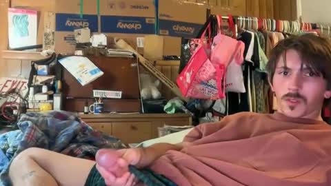 Snapshot of 69j0hndo chatting on 09.20.25 FUCKR online show from 09.20.25