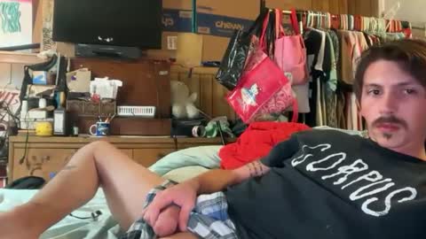 Snapshot of 69j0hndo chatting on 09.27.25 FUCKR online show from 09.27.25