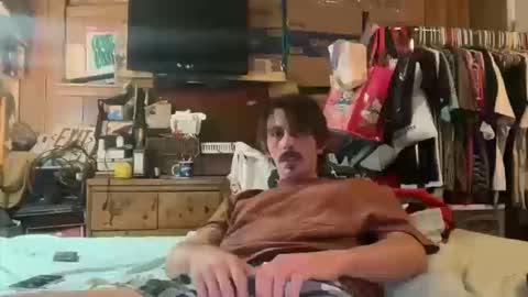 Snapshot of 69j0hndo chatting on 10.13.25 FUCKR online show from 10.13.25