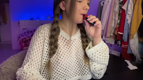    online show from 12.05.24