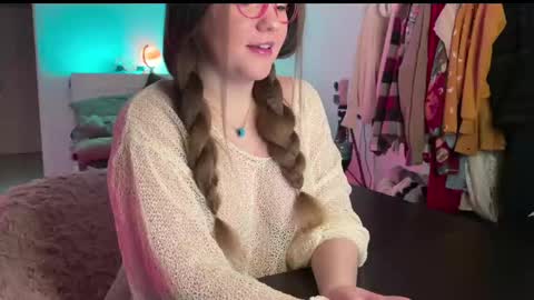    online show from 02.22.25