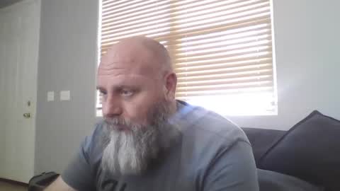 Snapshot of 69singledad79 chatting on 12.10.24 69singledad79 online show from 12.10.24