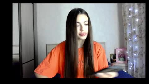 Snapshot of 6atlanta9 chatting on 01.21.25 Adriana online show from 01.21.25