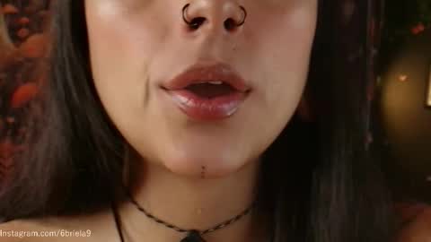 B R I E L A  online show from 03.13.26