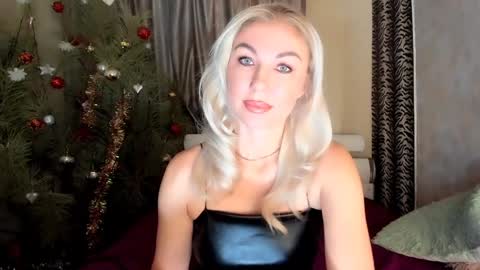 Snapshot of 6noangel66 chatting on 01.12.25 SABOTAGE online show from 01.12.25