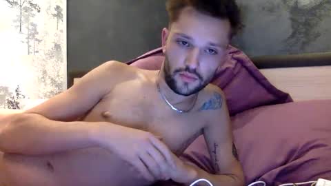 Snapshot of 777kriss chatting on 10.04.25 Kriss online show from 10.04.25