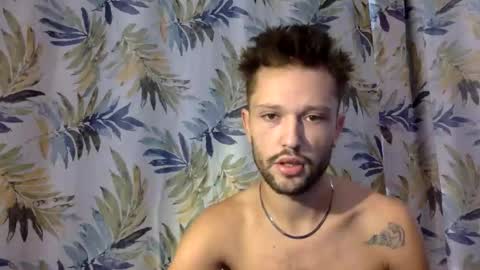 Snapshot of 777kriss chatting on 10.17.25 Kriss online show from 10.17.25