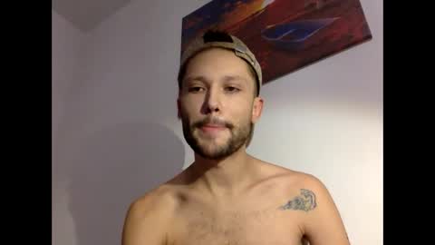 Snapshot of 777kriss chatting on 10.25.25 Kriss online show from 10.25.25