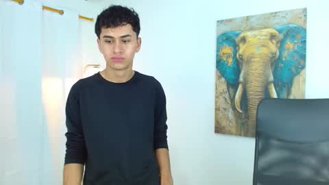 Snapshot of 7alan chatting on 10.03.25 Alan online show from 10.03.25