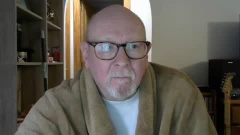 Snapshot of 7thsojourn chatting on 01.10.25  Papi  online show from 01.10.25