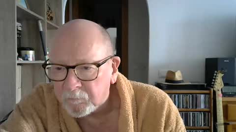 Snapshot of 7thsojourn chatting on 01.18.25  Papi  online show from 01.18.25