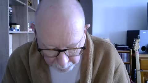 Snapshot of 7thsojourn chatting on 02.01.25  Papi  online show from 02.01.25