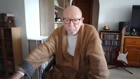 Snapshot of 7thsojourn chatting on 02.08.25  Papi  online show from 02.08.25