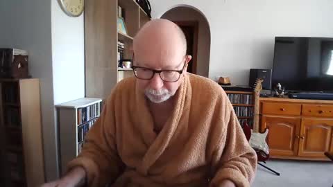 Snapshot of 7thsojourn chatting on 02.11.25  Papi  online show from 02.11.25