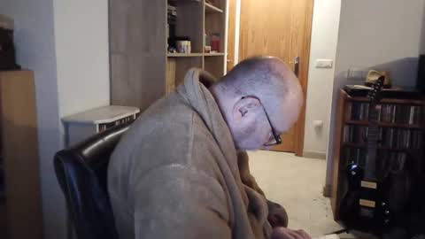 Snapshot of 7thsojourn chatting on 03.05.25  Papi  online show from 03.05.25