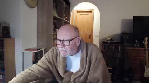 Snapshot of 7thsojourn chatting on 03.09.25  Papi  online show from 03.09.25