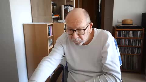  Papi  online show from 02.14.26